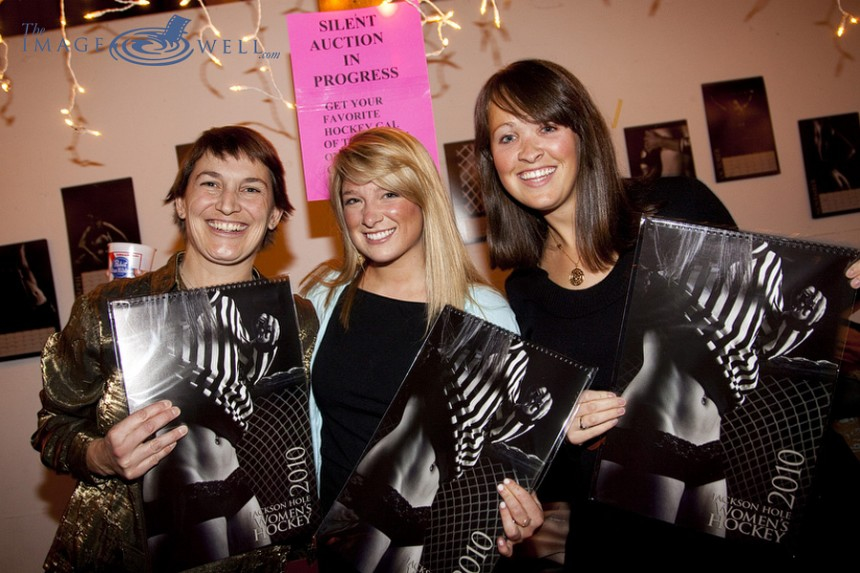 2010 Jackson Hole Womens Hockey Fundraising Calendar Party 0023